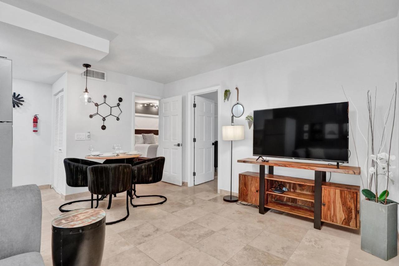 Ra Suites Pompano Beach Eksteriør billede