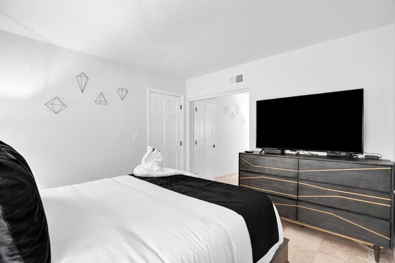 Ra Suites Pompano Beach Eksteriør billede