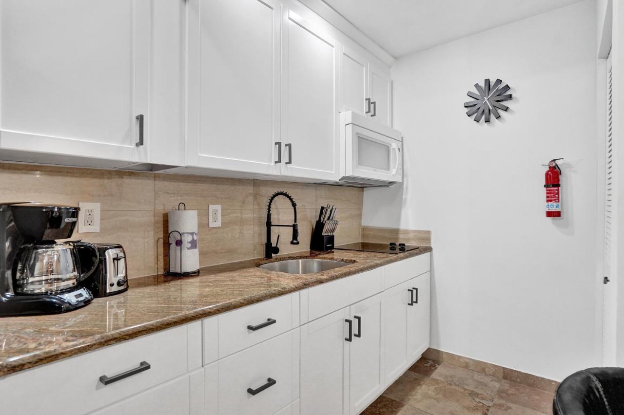 Ra Suites Pompano Beach Eksteriør billede
