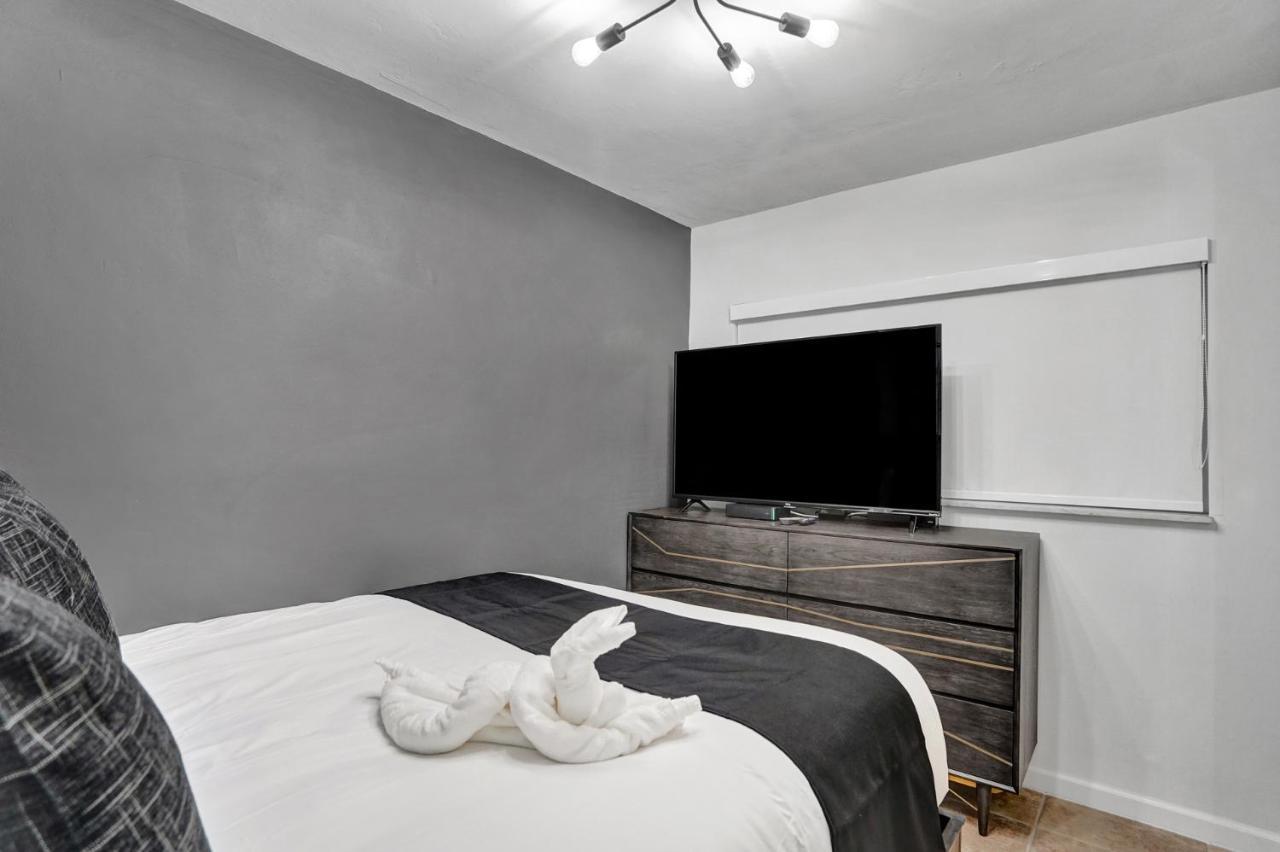 Ra Suites Pompano Beach Eksteriør billede